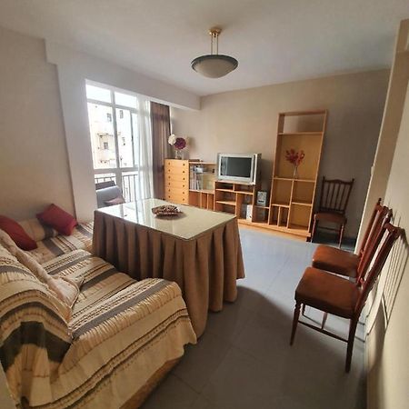 Ferienwohnung Amplio Apartamento En El Centro De Triana Sevilla Exterior foto